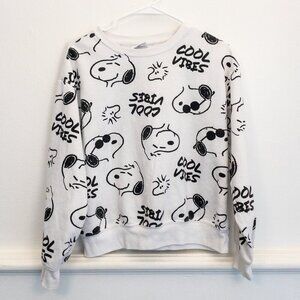 Peanuts Snoopy “Cool Vibes” Crewneck Sweatshirt | XS | White Graphic Pullover